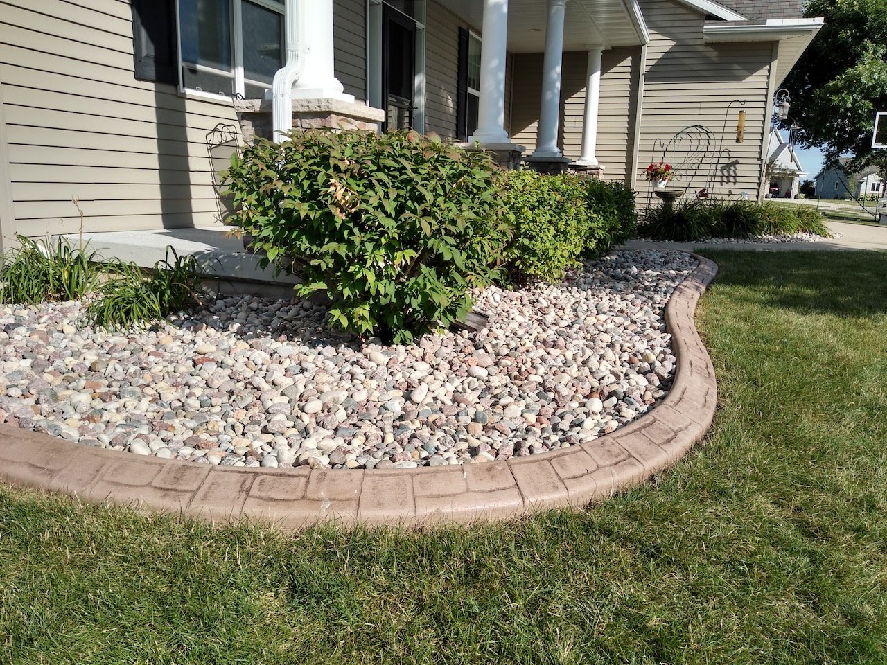 Artistic V Curb Project Photos - 17 of 34
