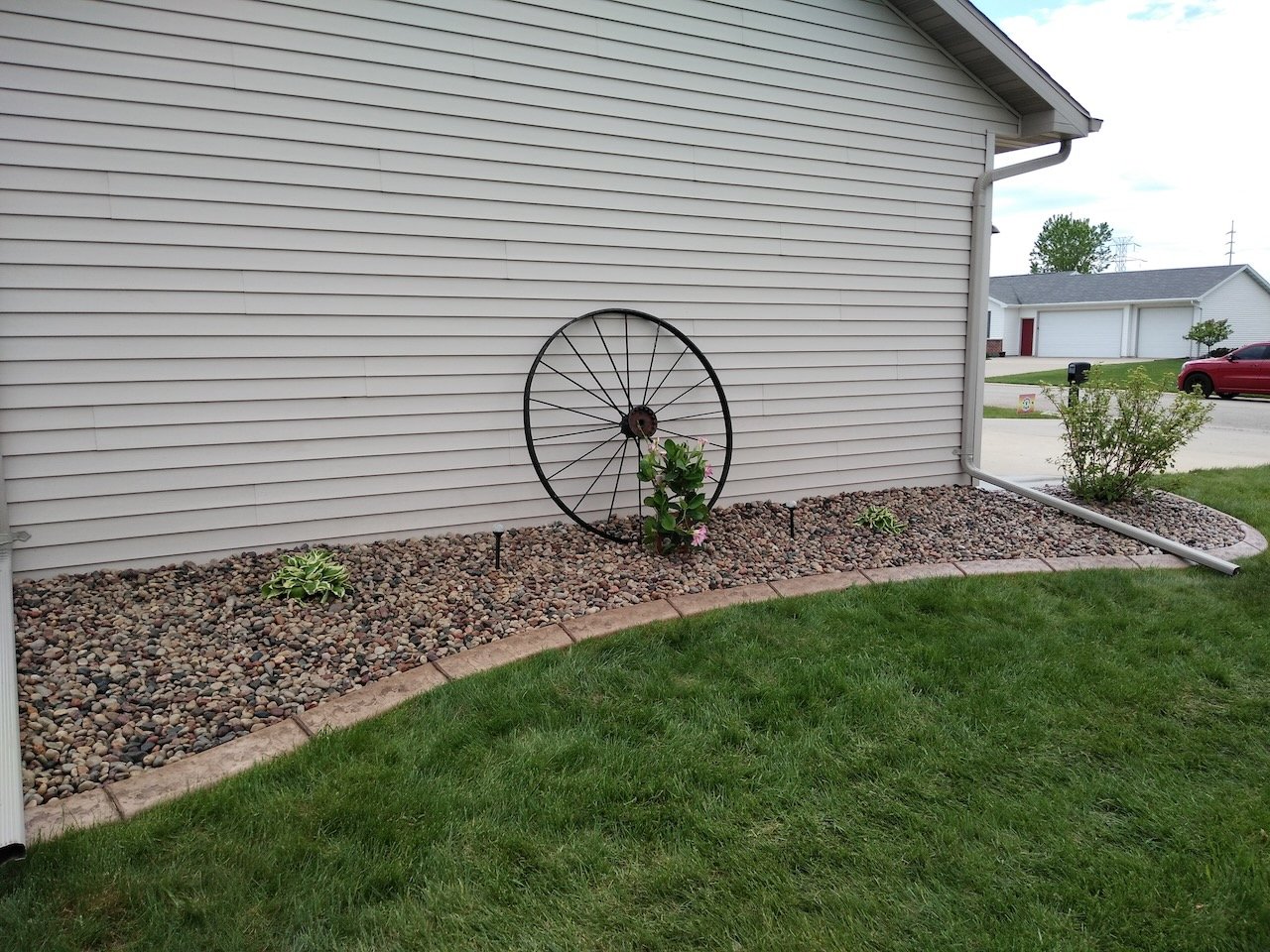 Artistic V Curb Project Photos - 2 of 34
